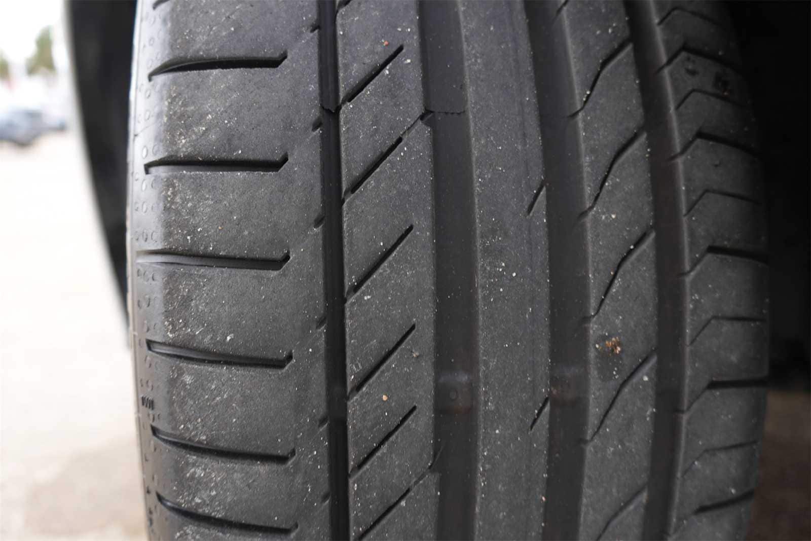 Thumbnail: 2015 Mercedes-Benz C-Class - 29