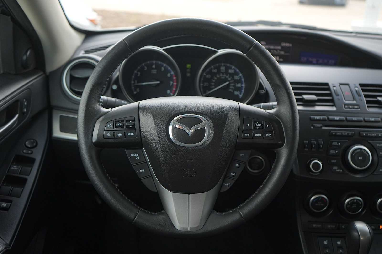 Thumbnail: 2012 Mazda Mazda3 - 16