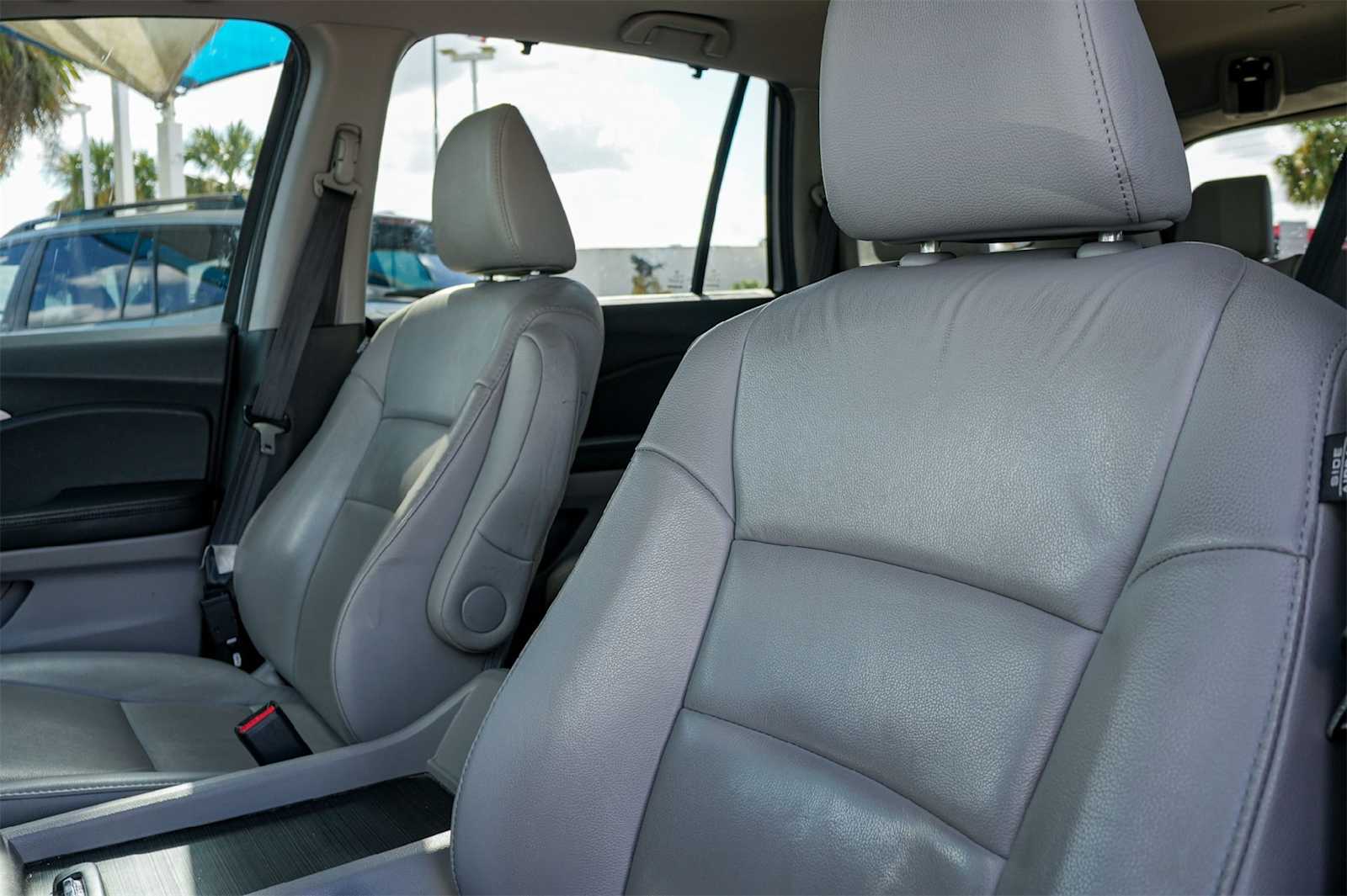 Thumbnail: 2022 Honda Pilot - 11