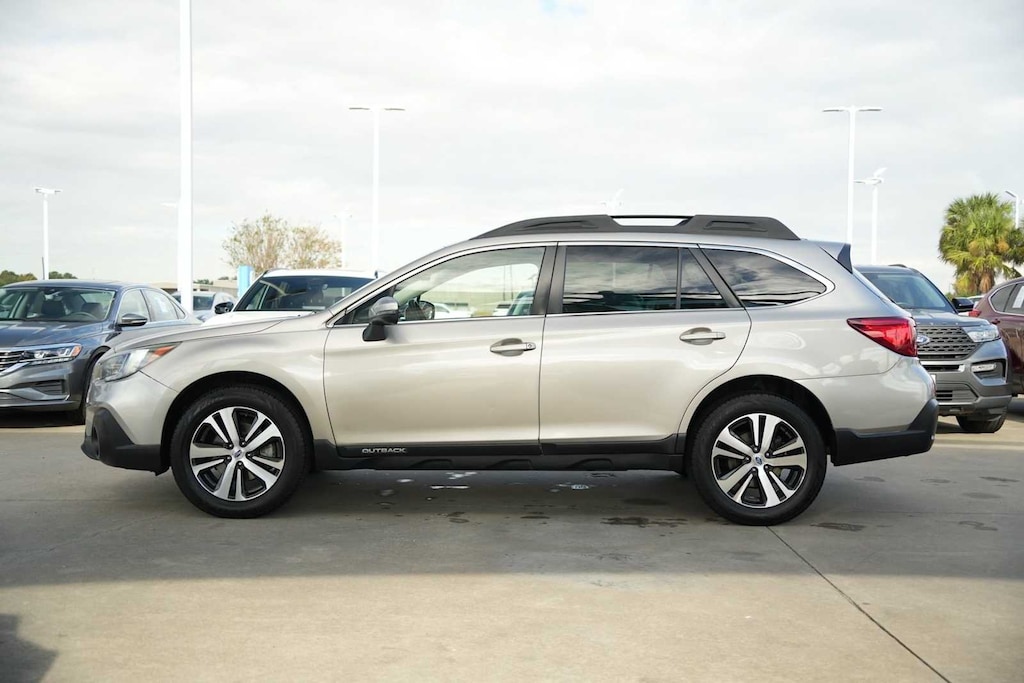 Used 2019 Subaru Outback 2.5i Limited SUV