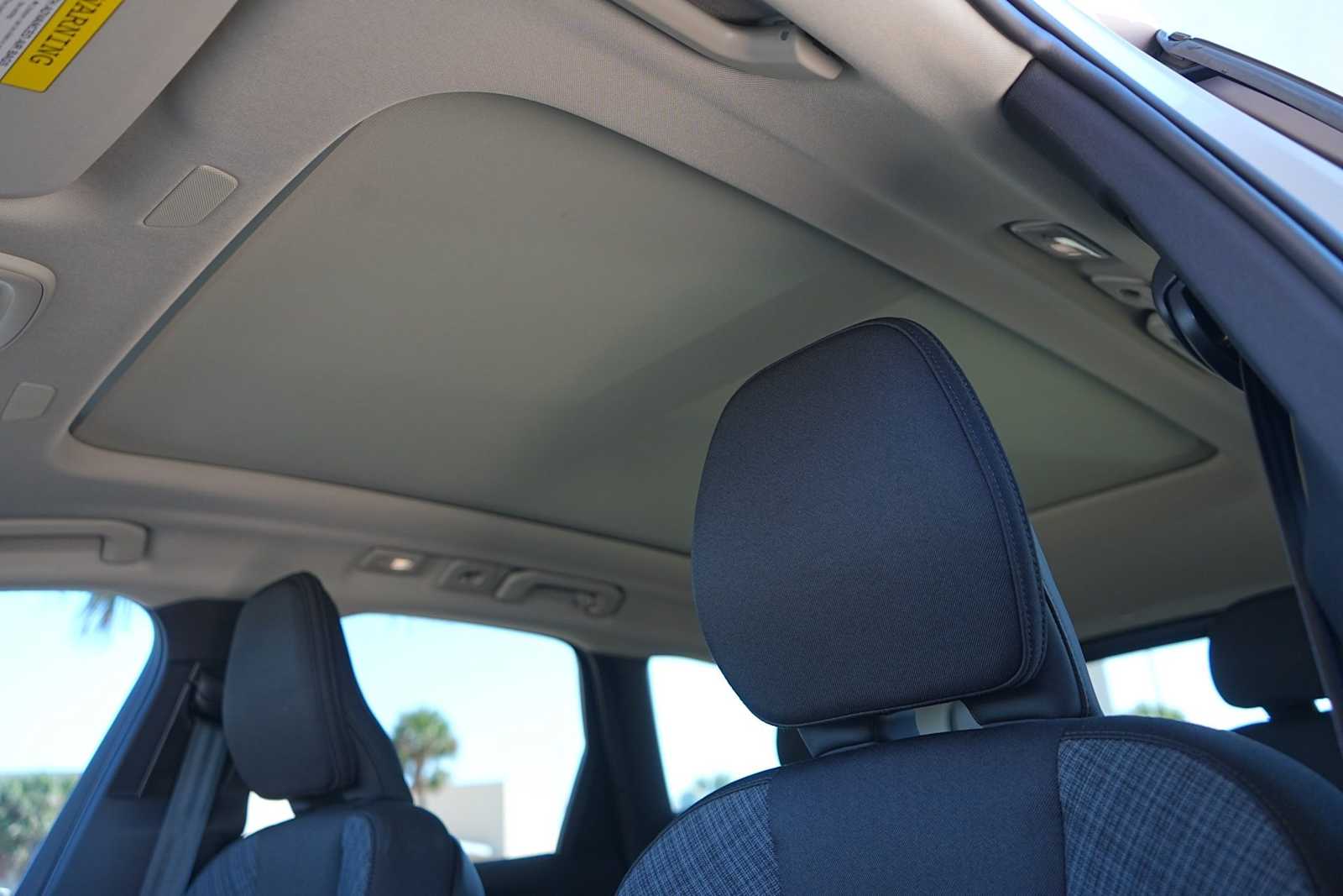 Thumbnail: 2024 Volvo XC60 - 25