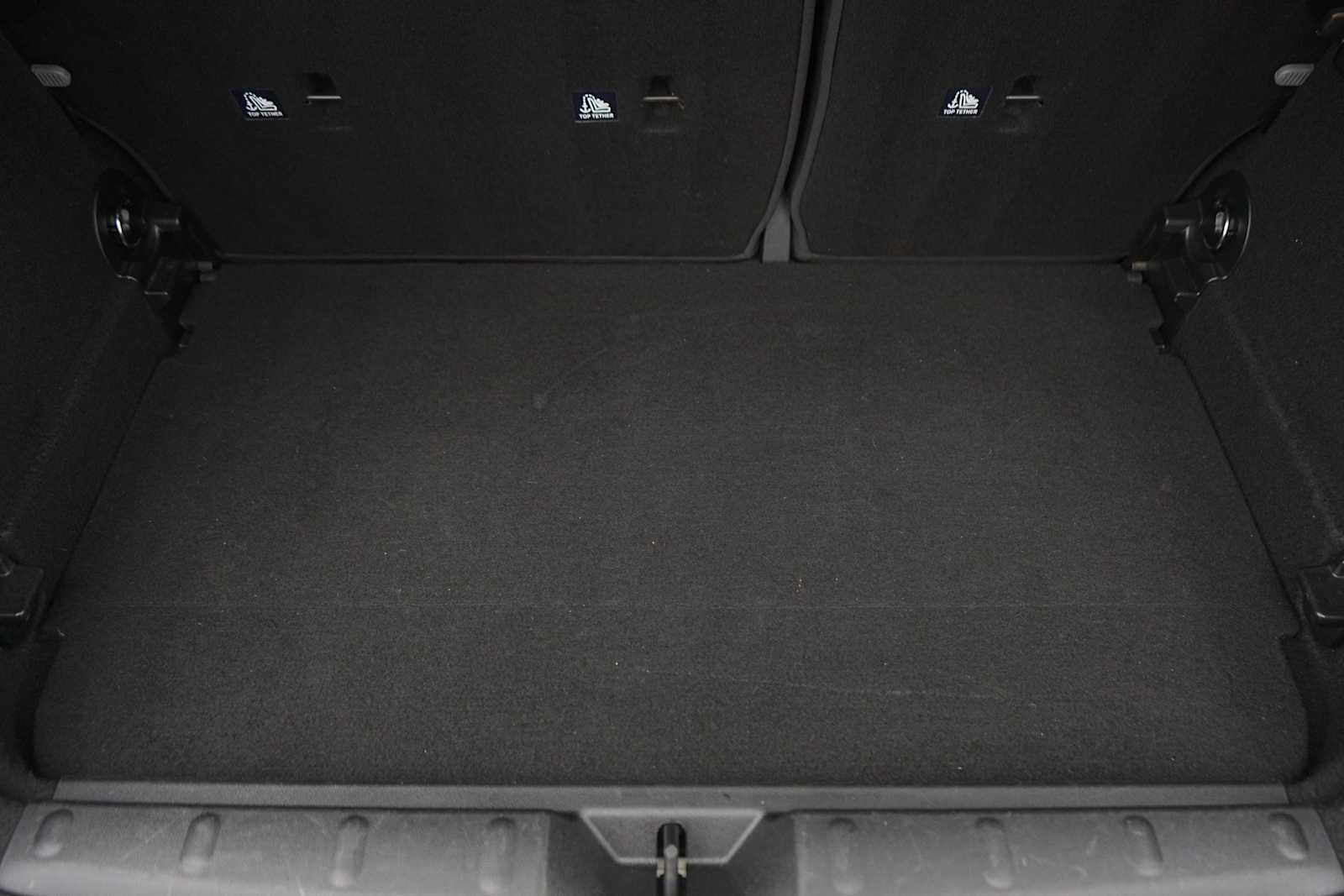 Thumbnail: 2019 MINI Cooper Hardtop - 27