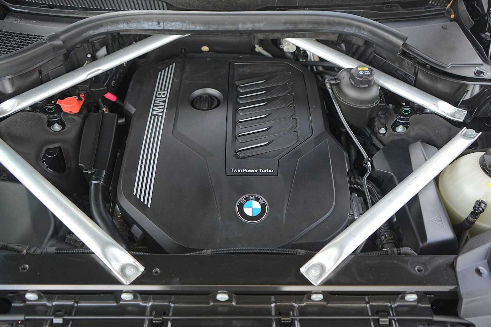 Thumbnail: 2019 BMW X7 - 7