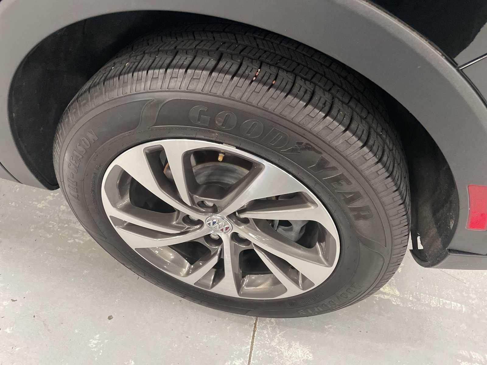 Thumbnail: 2022 Buick Envision - 32