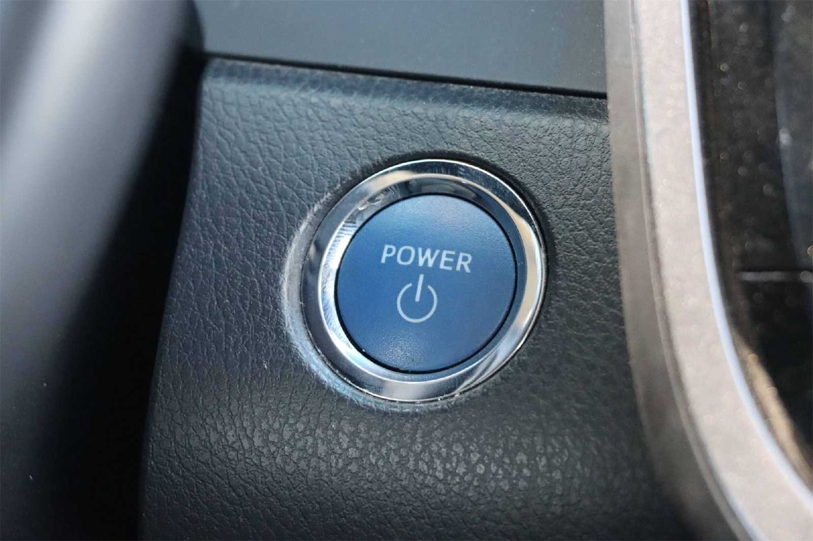 Thumbnail: 2022 Toyota Camry - 19