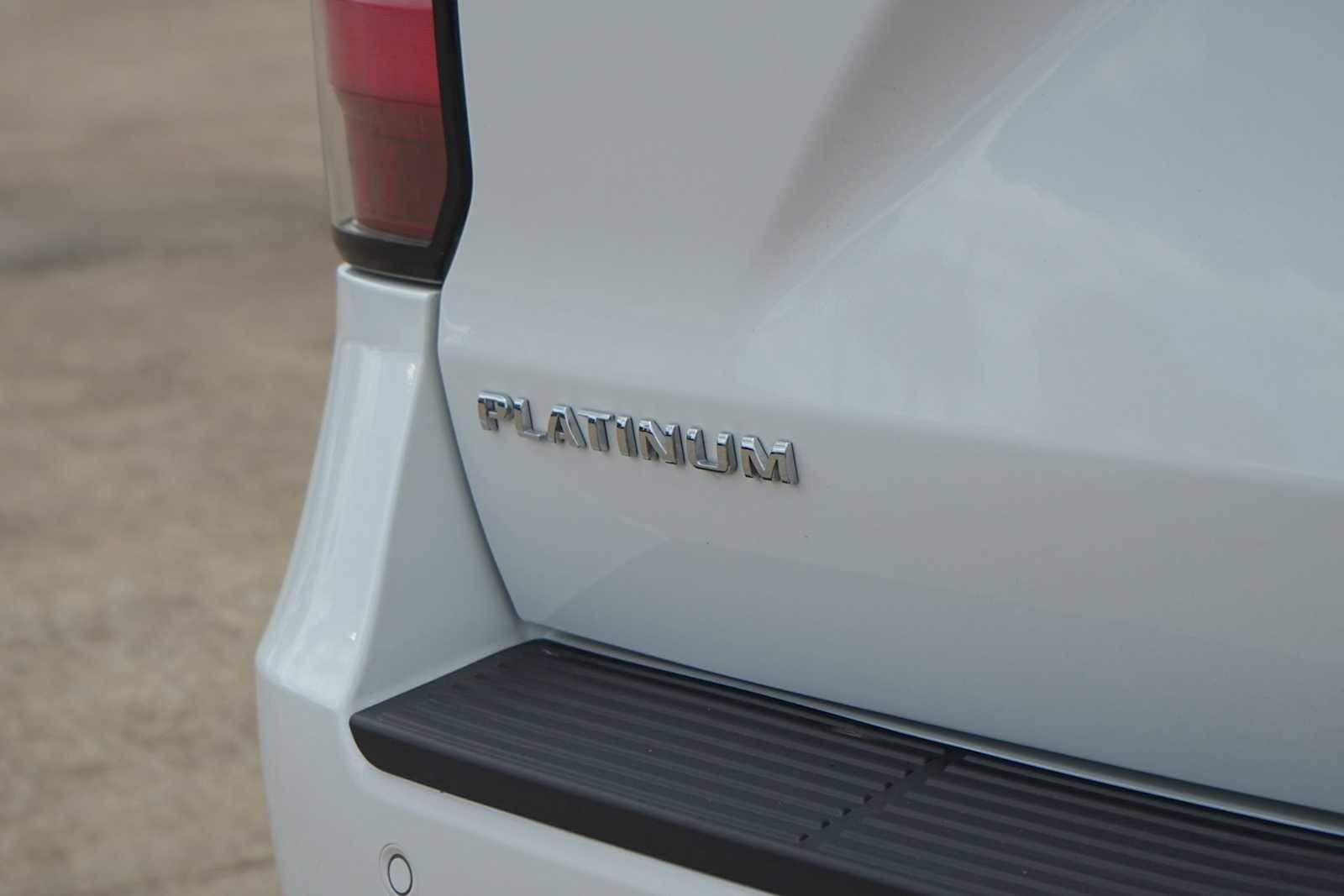 Thumbnail: 2021 Ford Expedition - 7