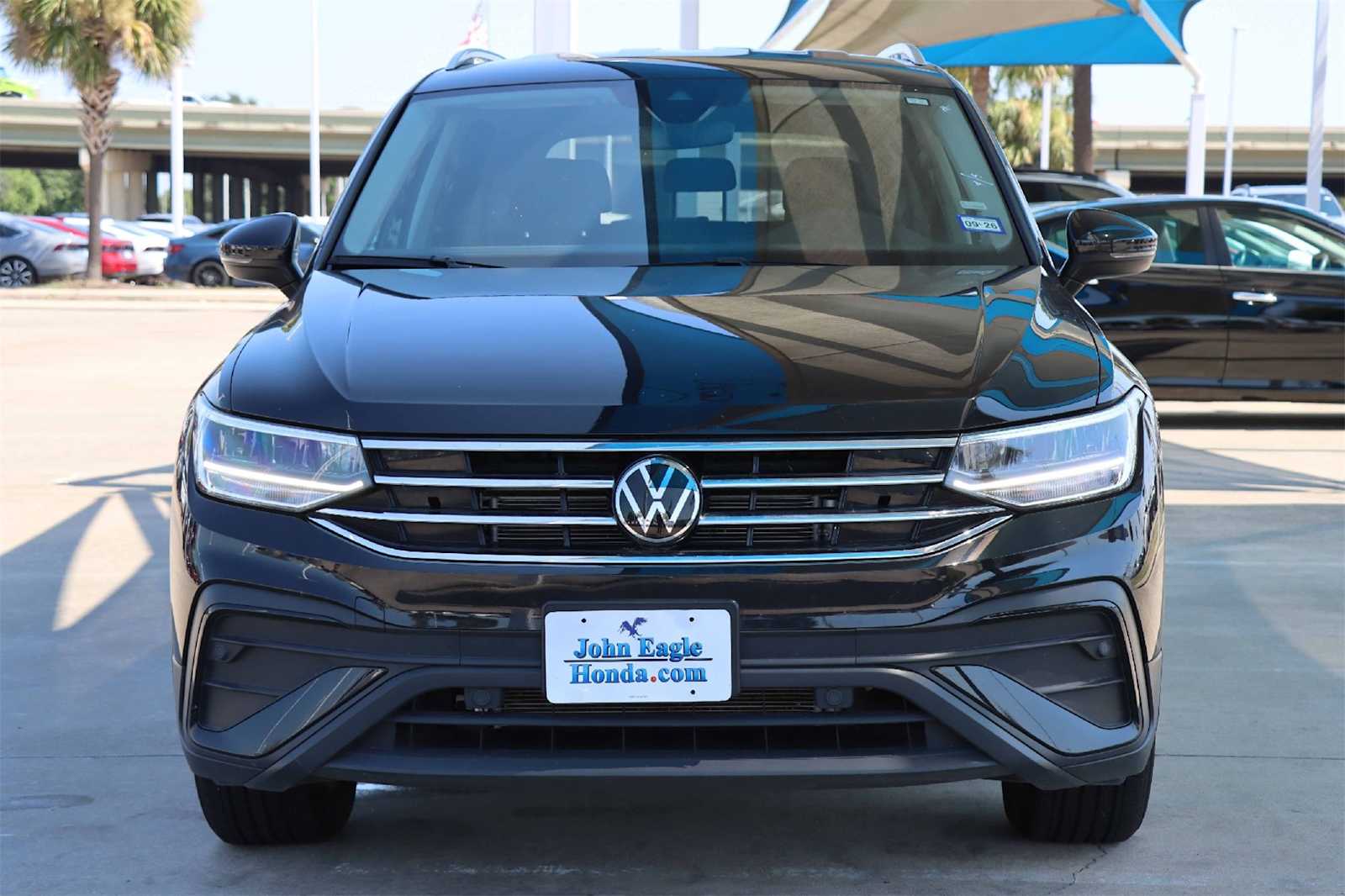 Thumbnail: 2024 Volkswagen Tiguan - 6