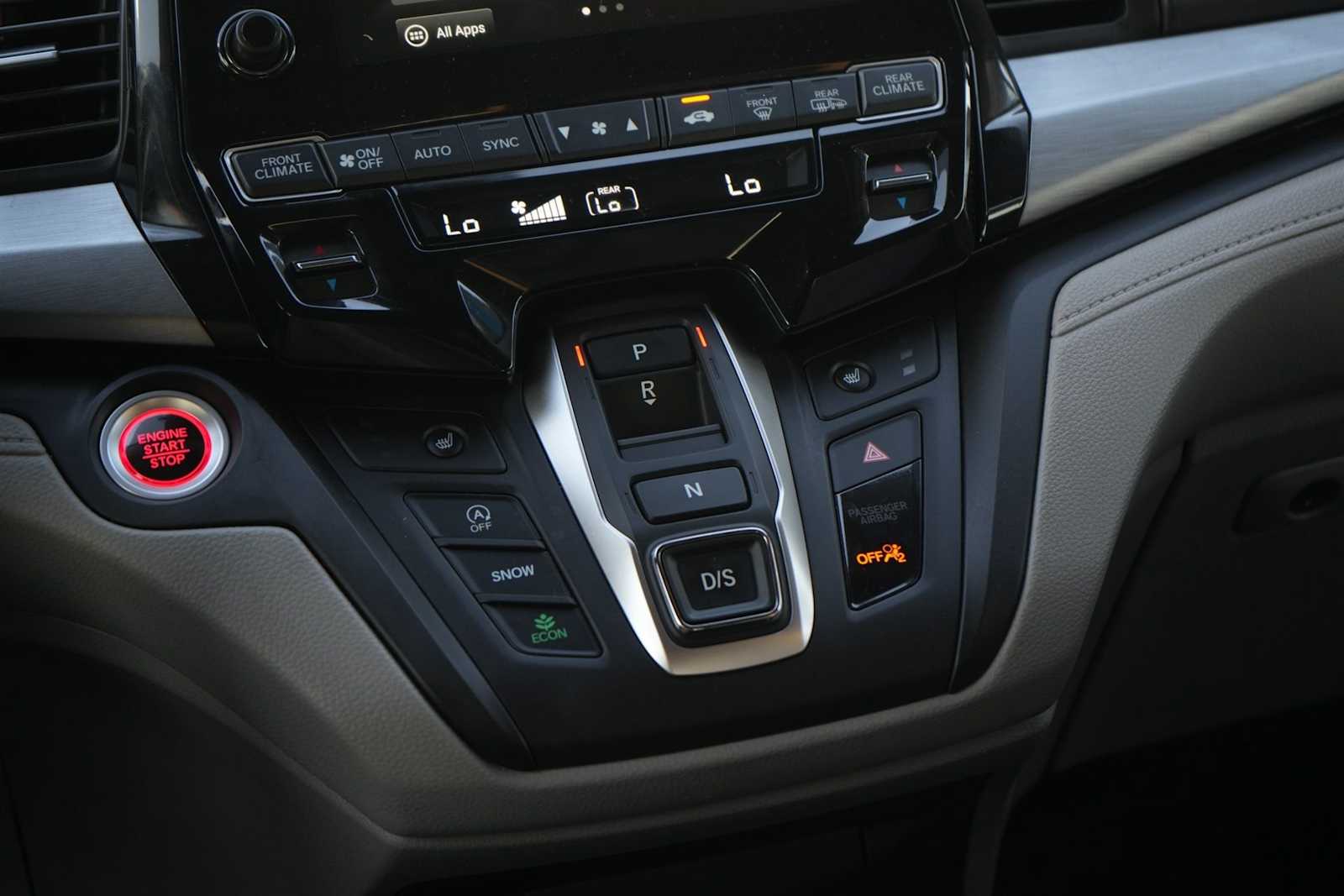 Thumbnail: 2024 Honda Odyssey - 17