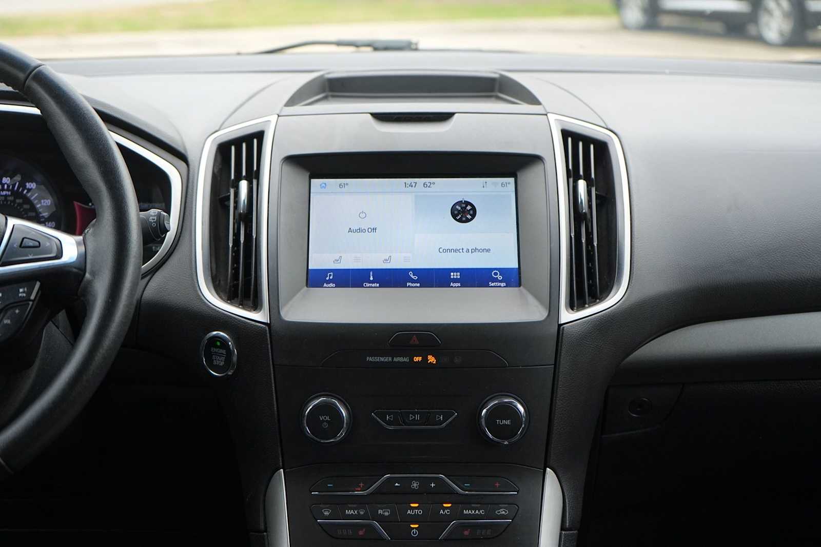 Thumbnail: 2020 Ford Edge - 19