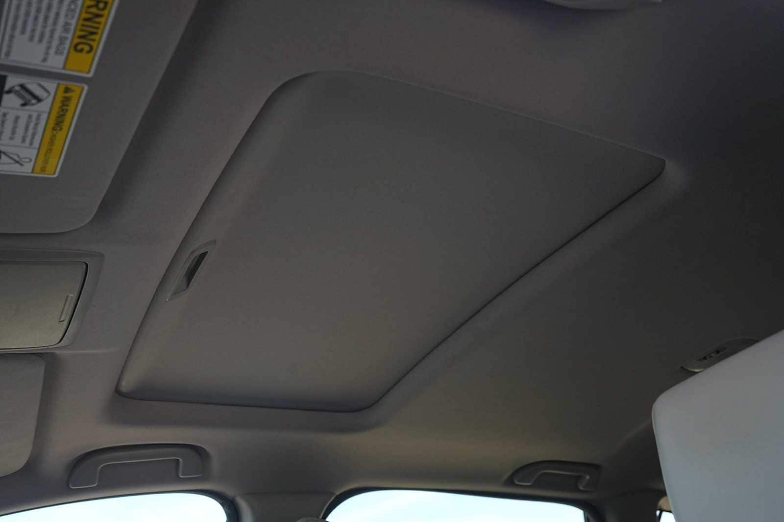 Thumbnail: 2017 Honda CR-V - 24