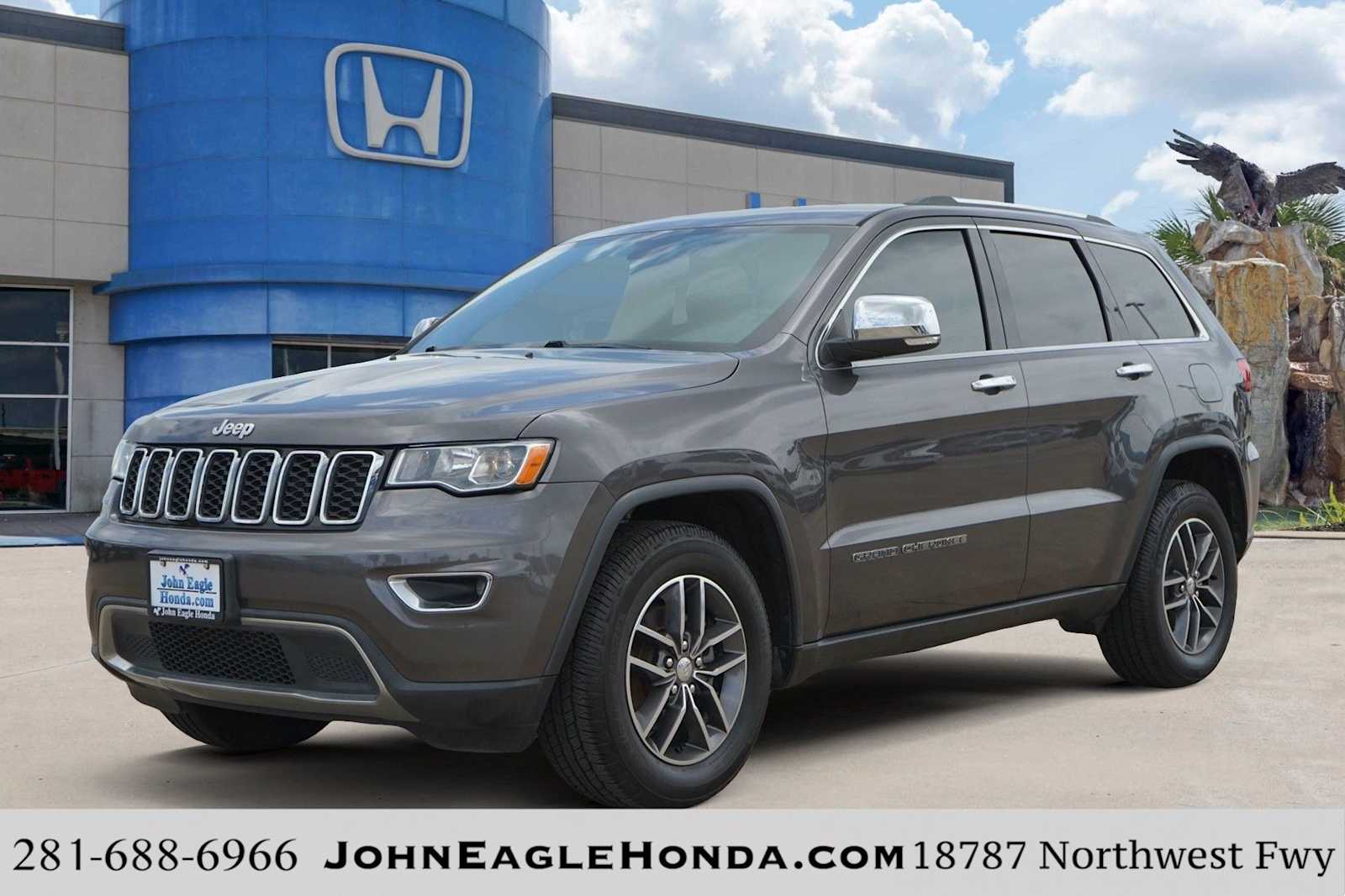 Thumbnail: 2017 Jeep Grand Cherokee - 1