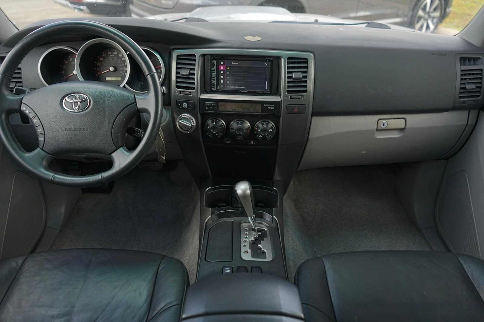 Thumbnail: 2008 Toyota 4Runner - 10