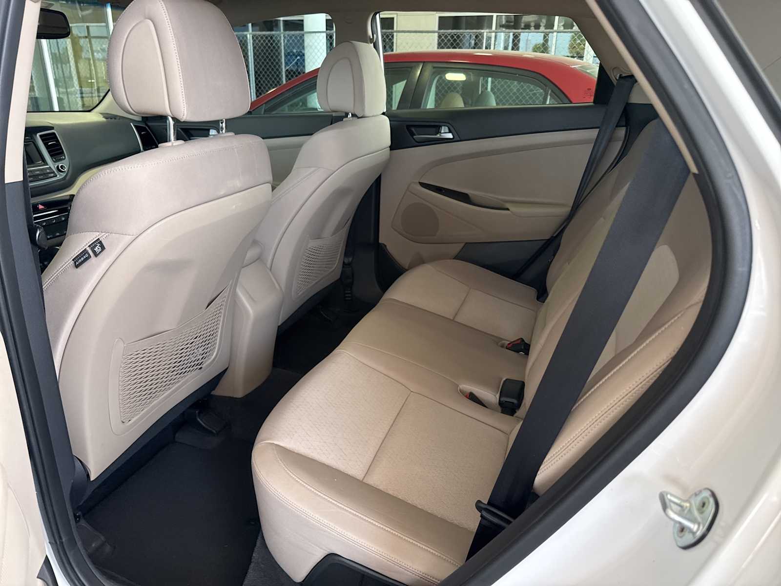 Thumbnail: 2016 Hyundai Tucson - 6