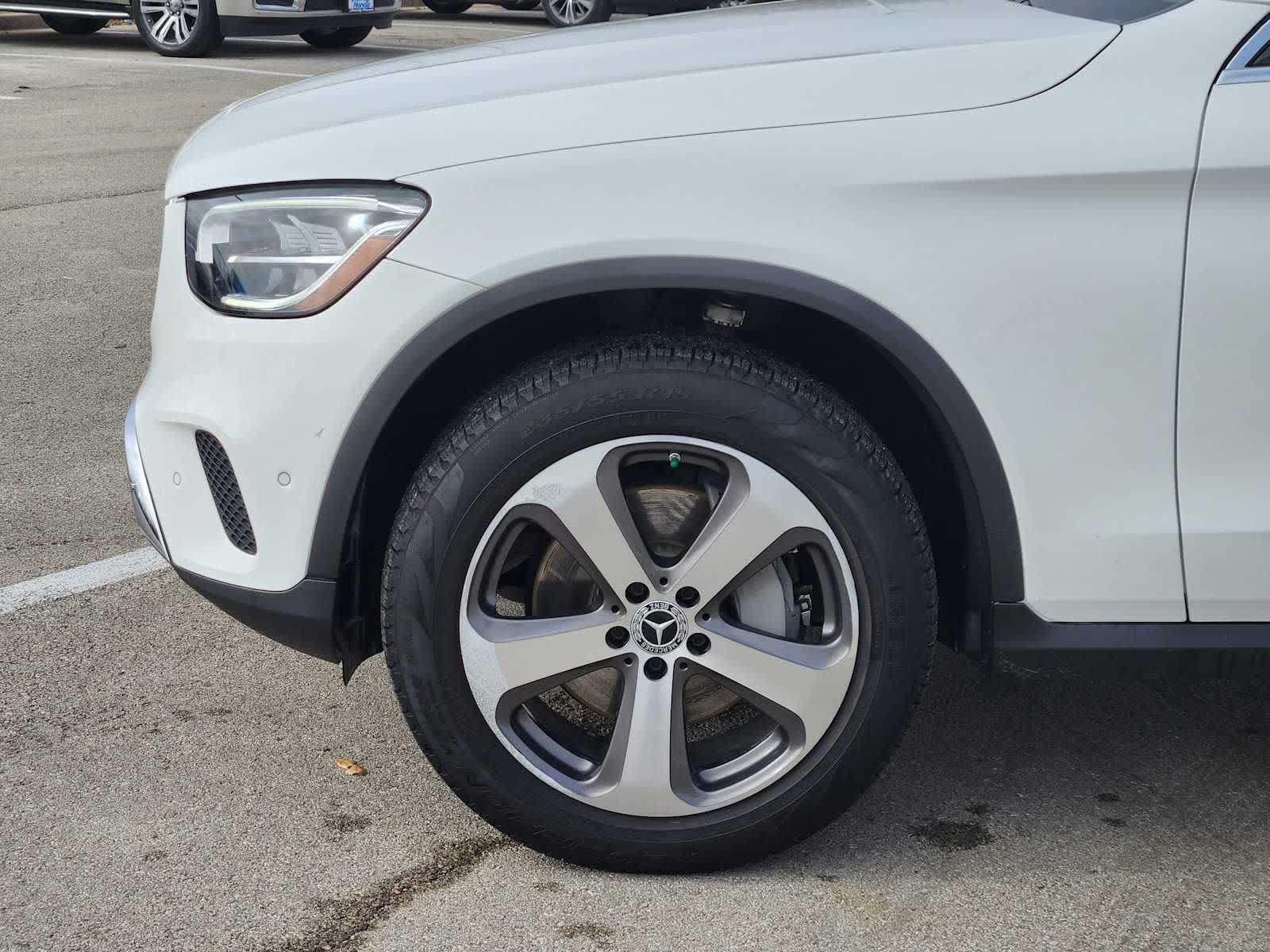 Thumbnail: 2022 Mercedes-Benz GLC - 8