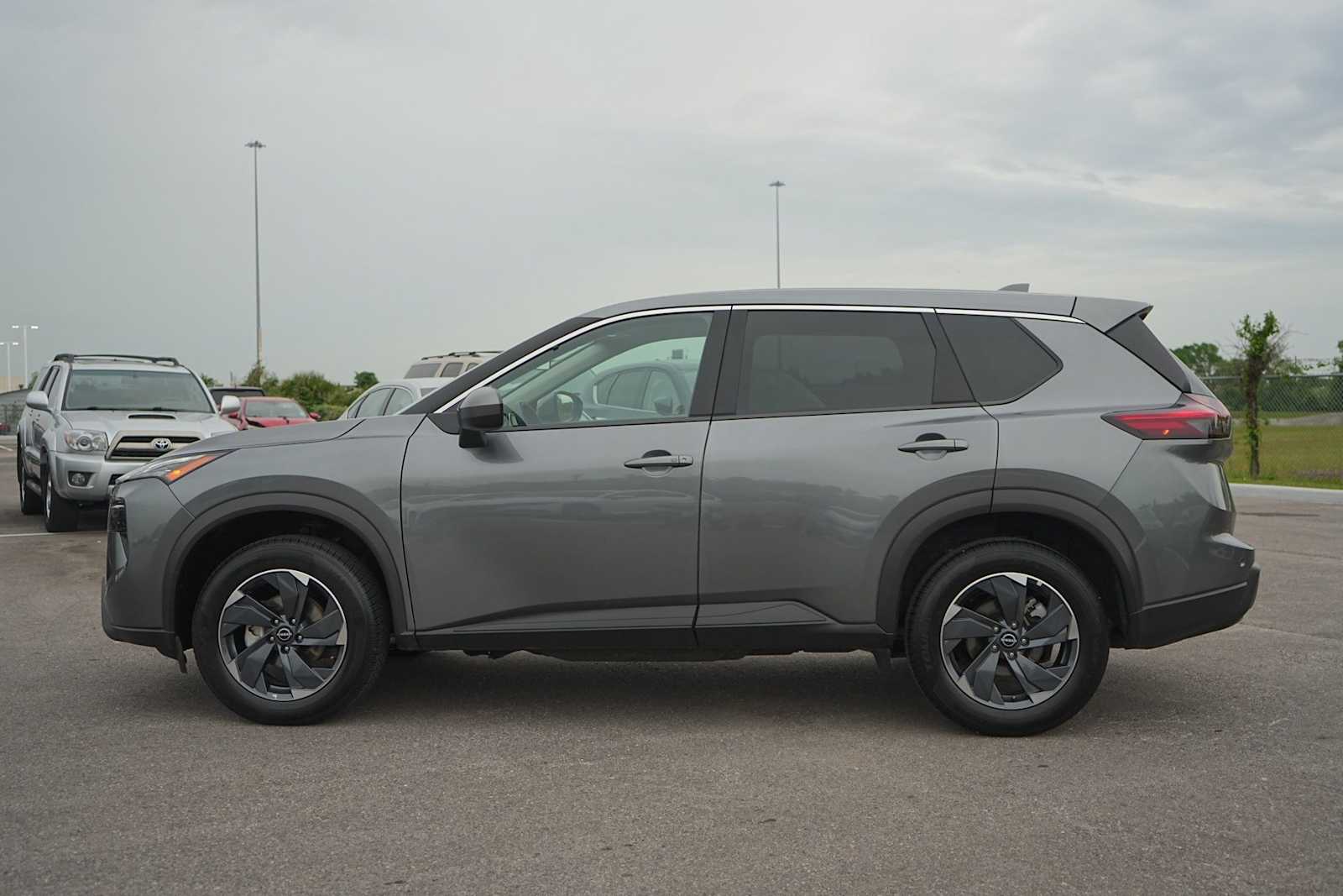 Thumbnail: 2025 Nissan Rogue - 3