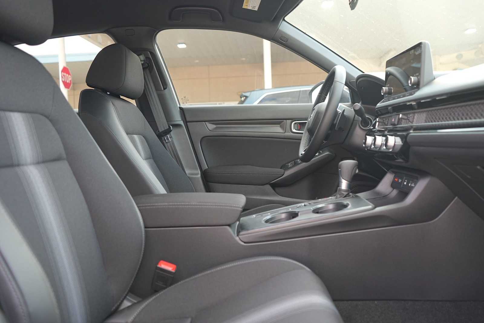 Thumbnail: 2026 Honda Civic - 14