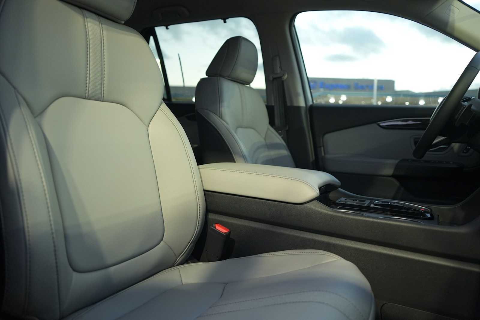 Thumbnail: 2025 Honda Pilot - 14