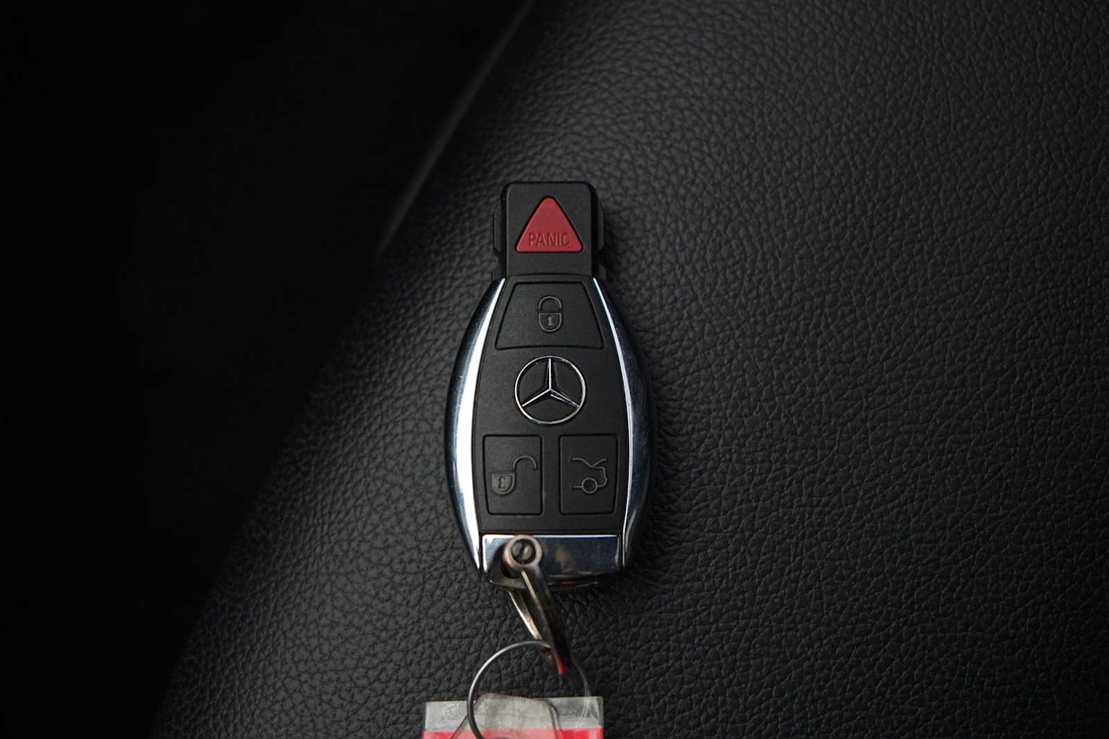 Thumbnail: 2020 Mercedes-Benz GLA - 28