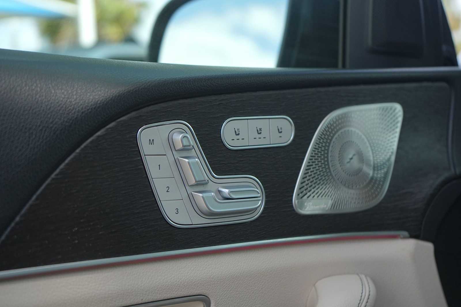 Thumbnail: 2021 Mercedes-Benz GLS - 13