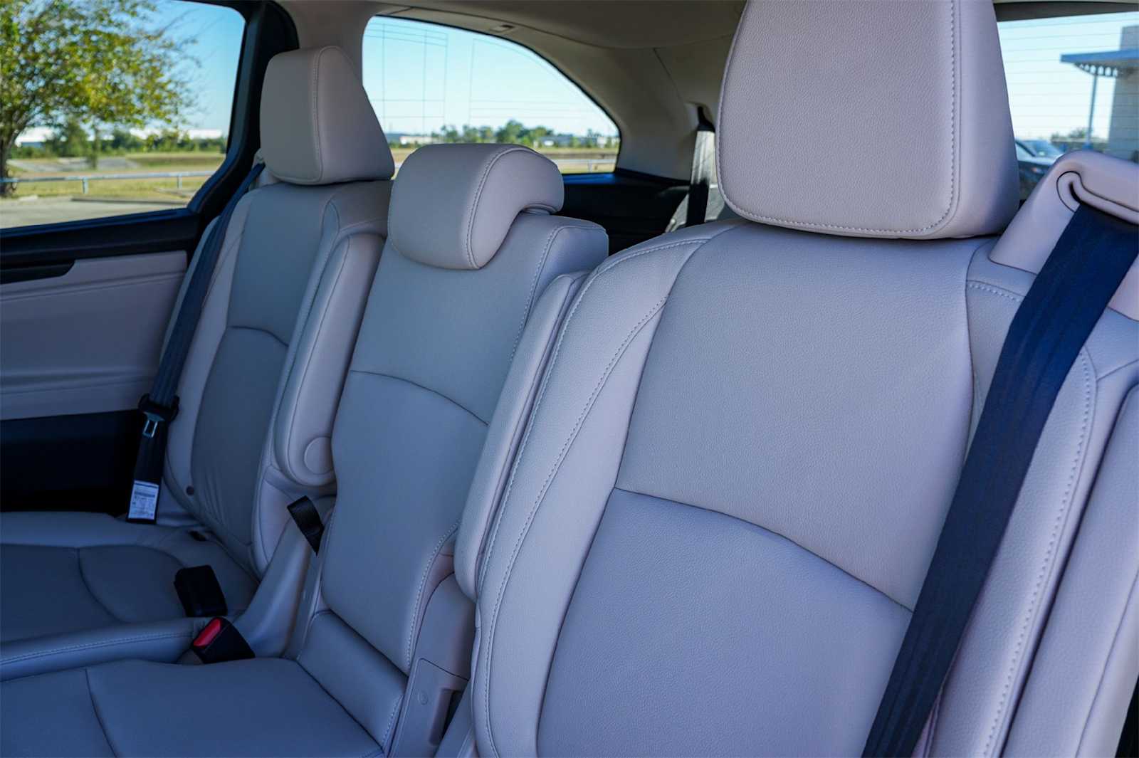 Thumbnail: 2026 Honda Odyssey - 13