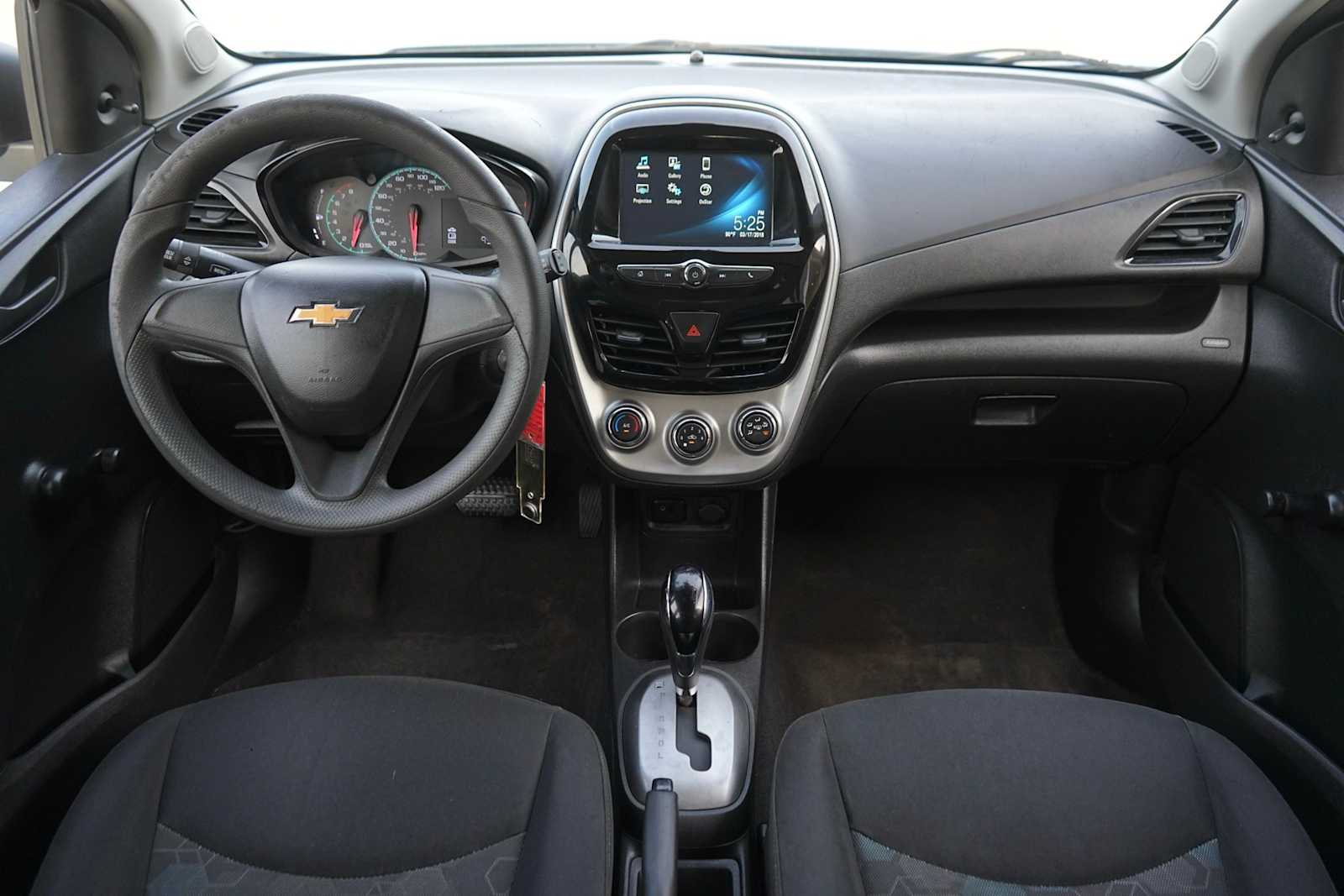 Thumbnail: 2017 Chevrolet Spark - 10