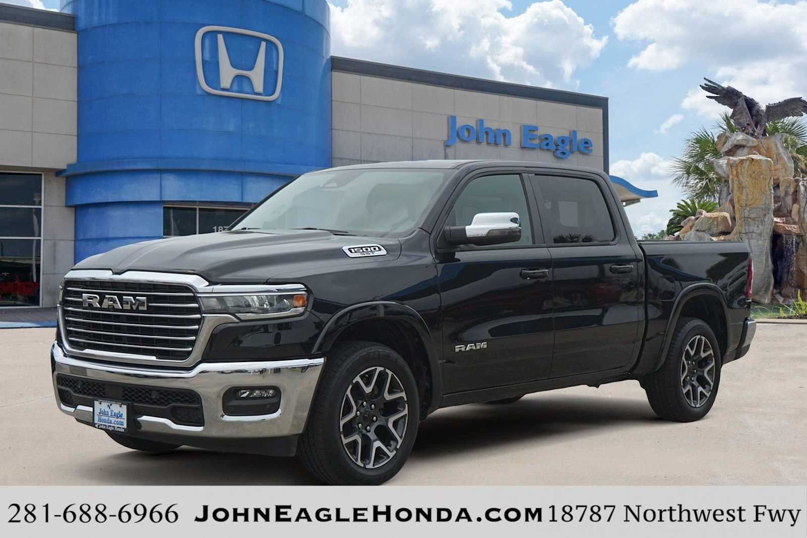 Thumbnail: 2025 RAM 1500 - 1