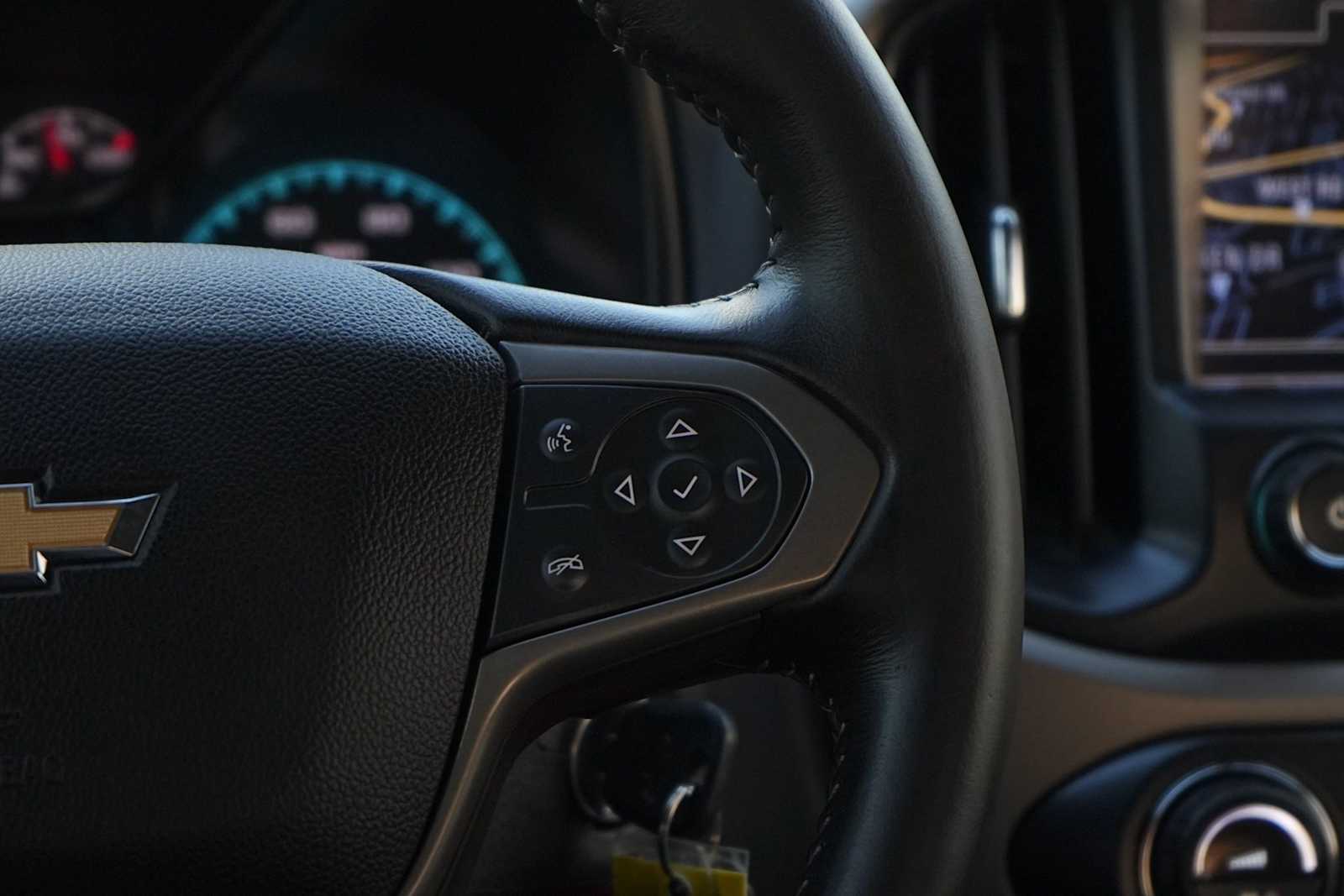 Thumbnail: 2016 Chevrolet Colorado - 18