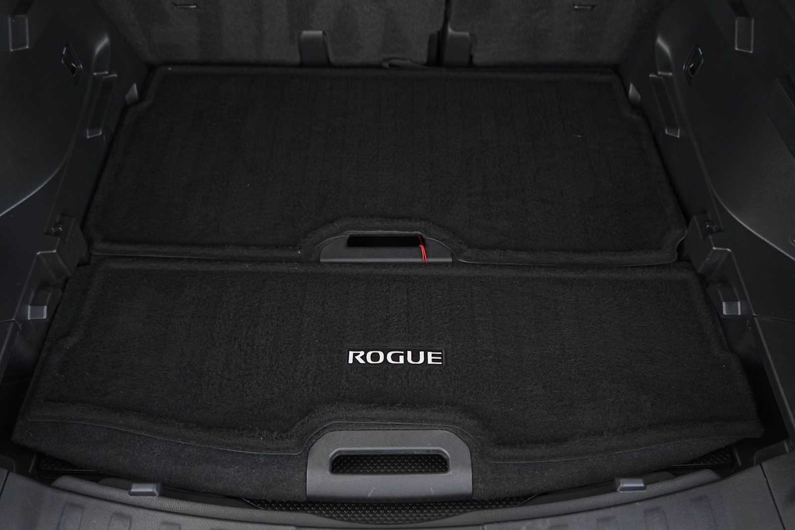 Thumbnail: 2020 Nissan Rogue - 27