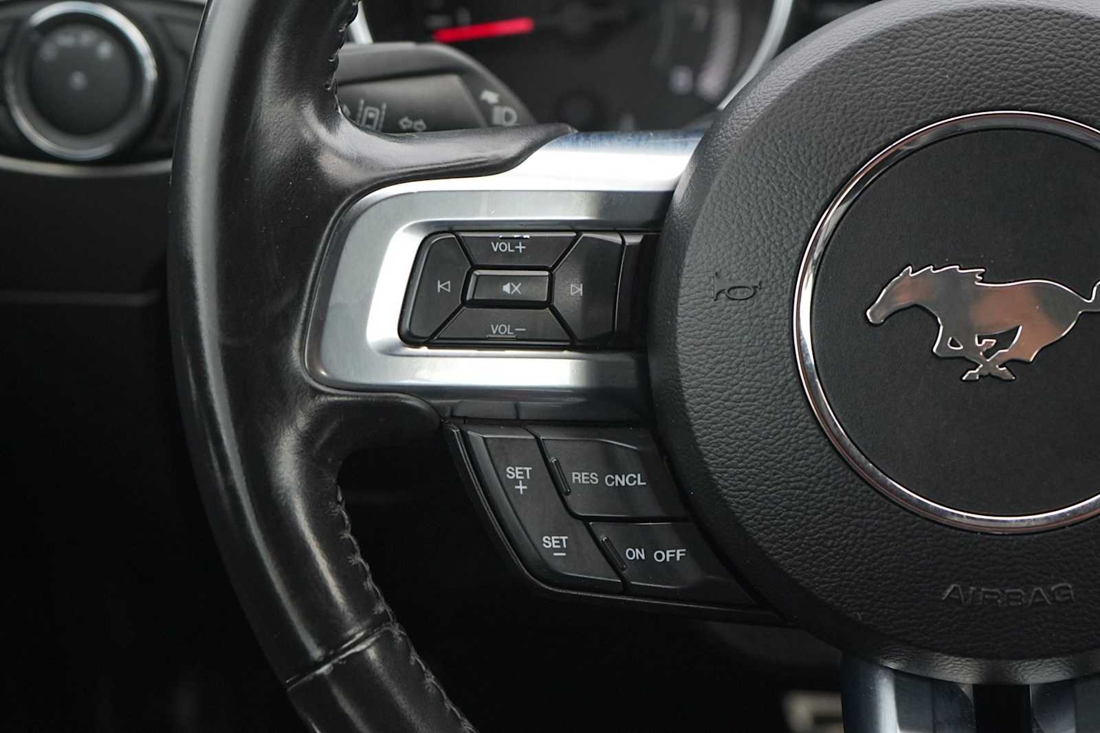 Thumbnail: 2022 Ford Mustang - 17