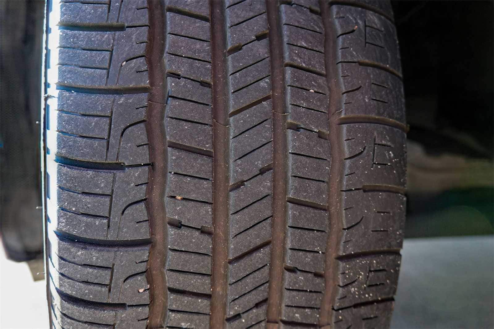 Thumbnail: 2015 Lexus IS - 29