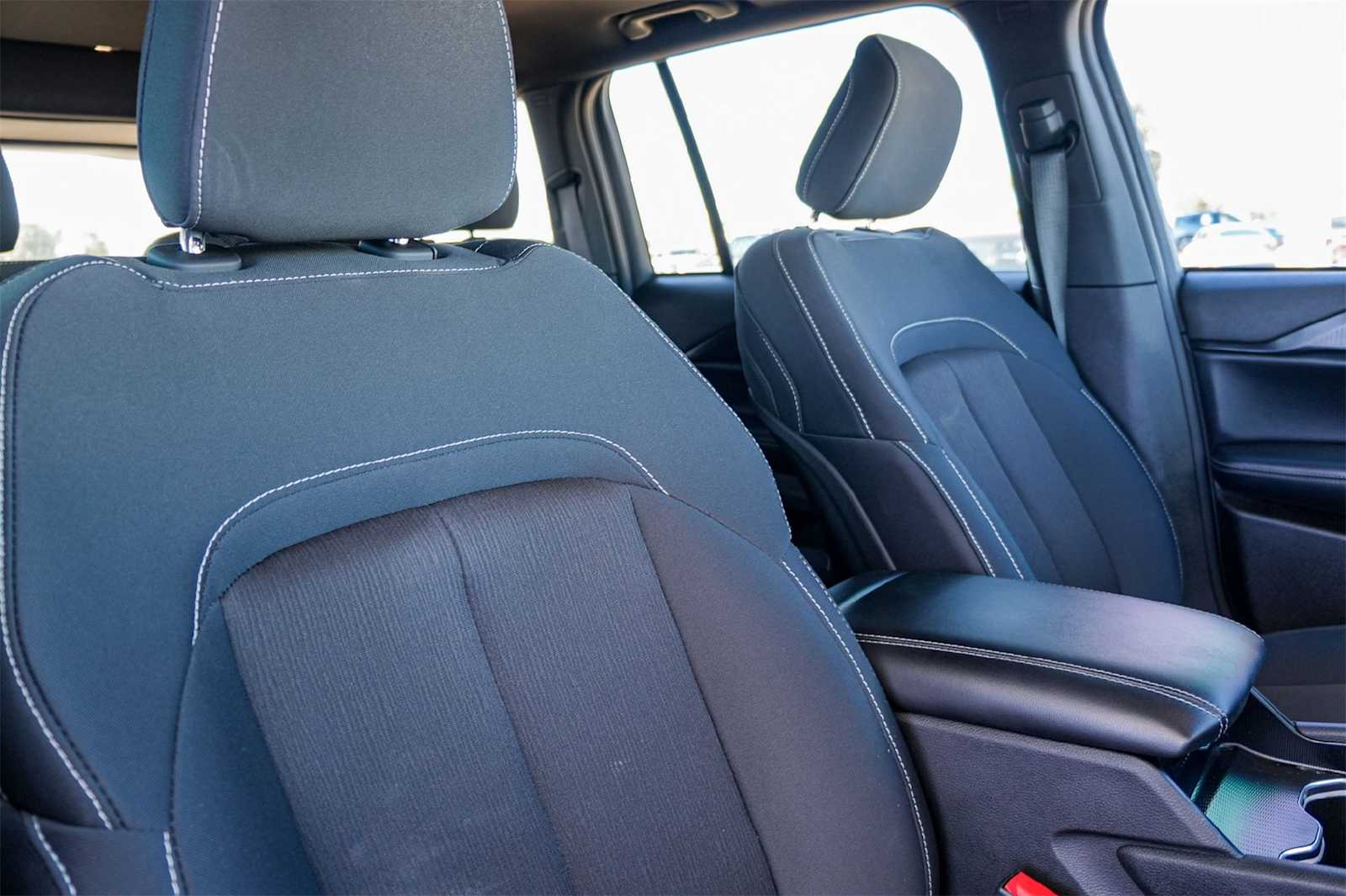 Thumbnail: 2024 Jeep Grand Cherokee - 14