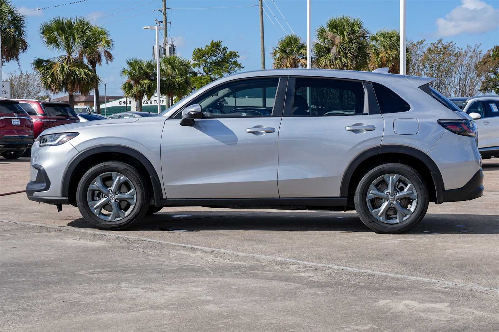 2026 Honda HR-V LX photo 3