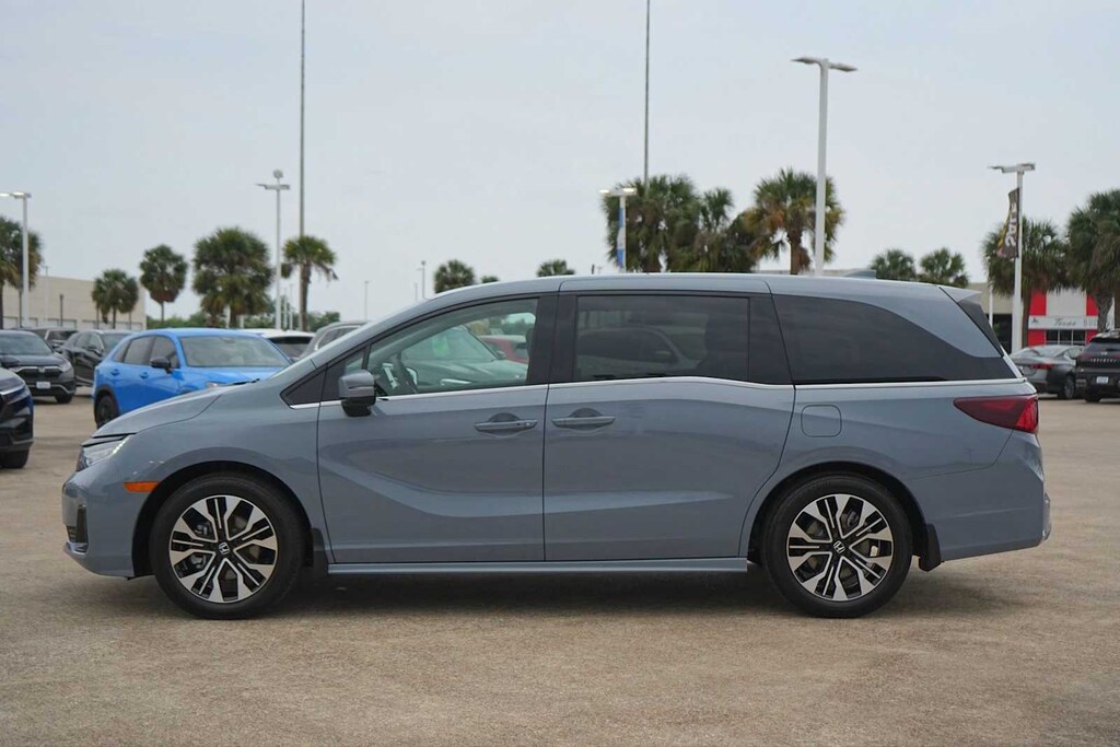 Certified 2026 Honda Odyssey Elite Van Passenger