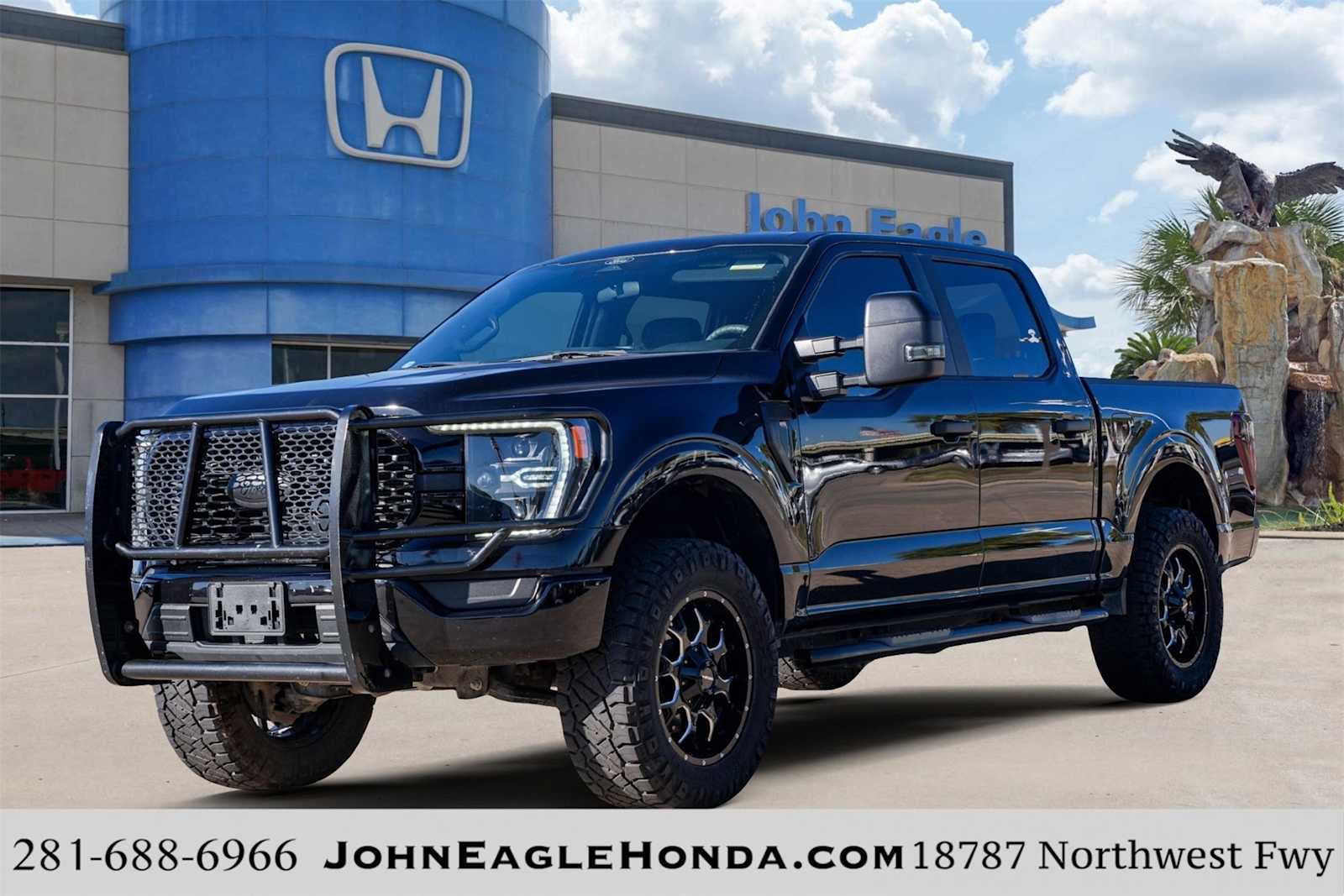 2022 Ford F-150 XL's photo