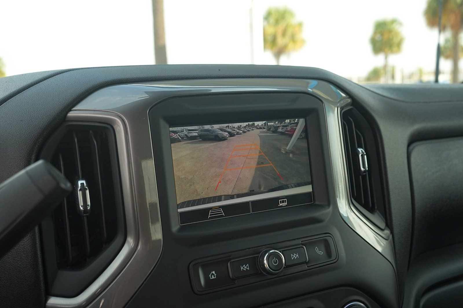 Thumbnail: 2024 Chevrolet Silverado 2500 - 22