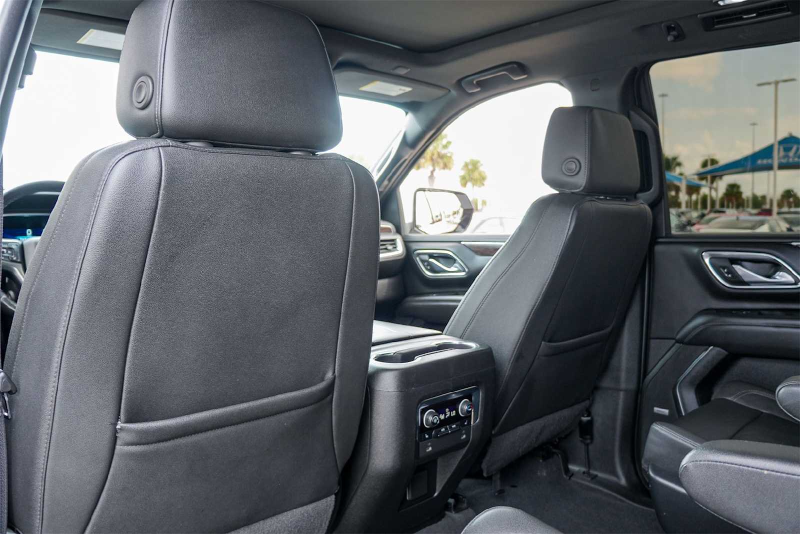 Thumbnail: 2022 Chevrolet Tahoe - 12