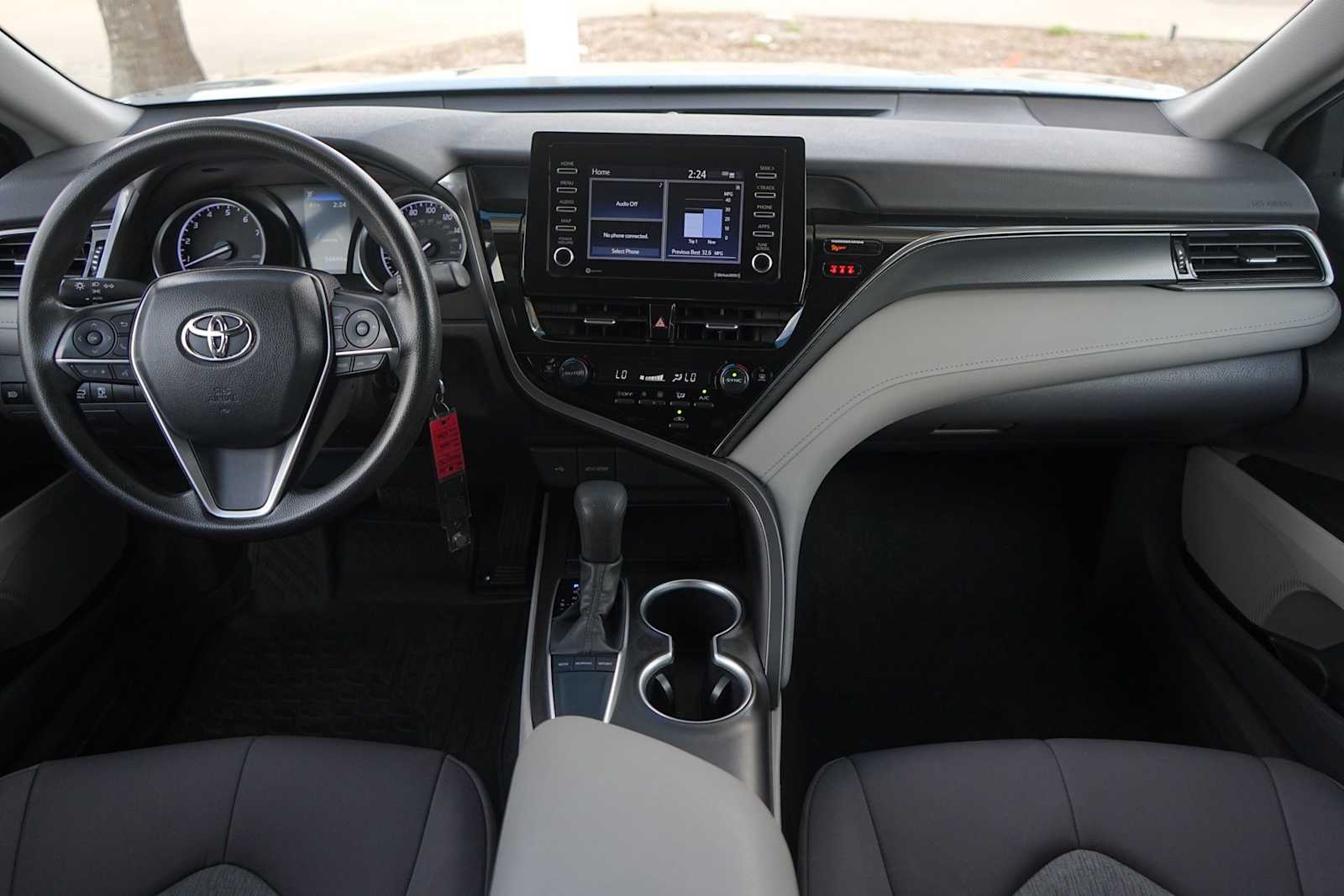 Thumbnail: 2024 Toyota Camry - 10