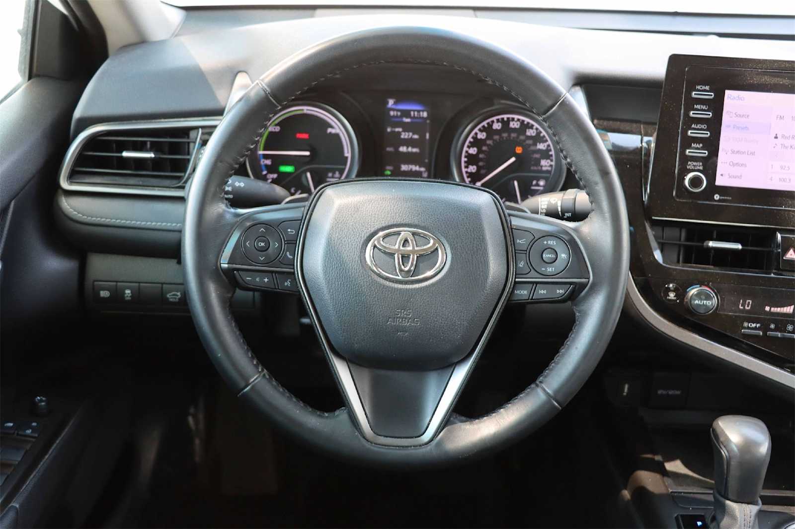 Thumbnail: 2022 Toyota Camry - 15