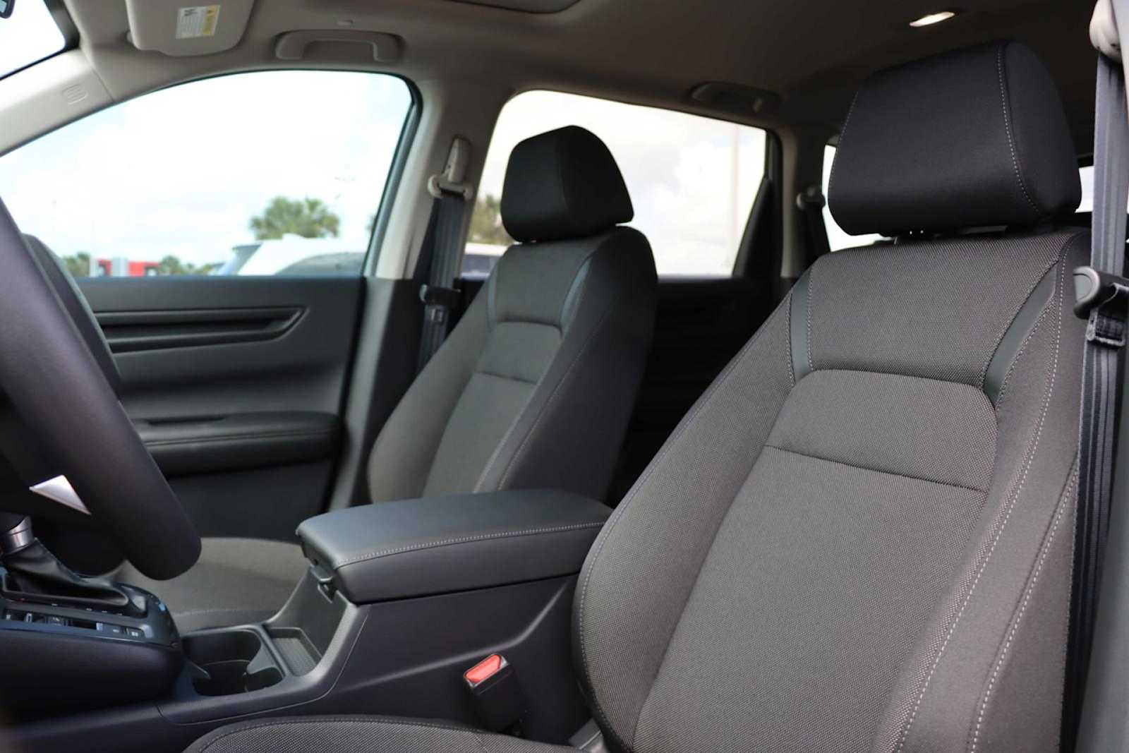 2025 Honda CR-V EX 10