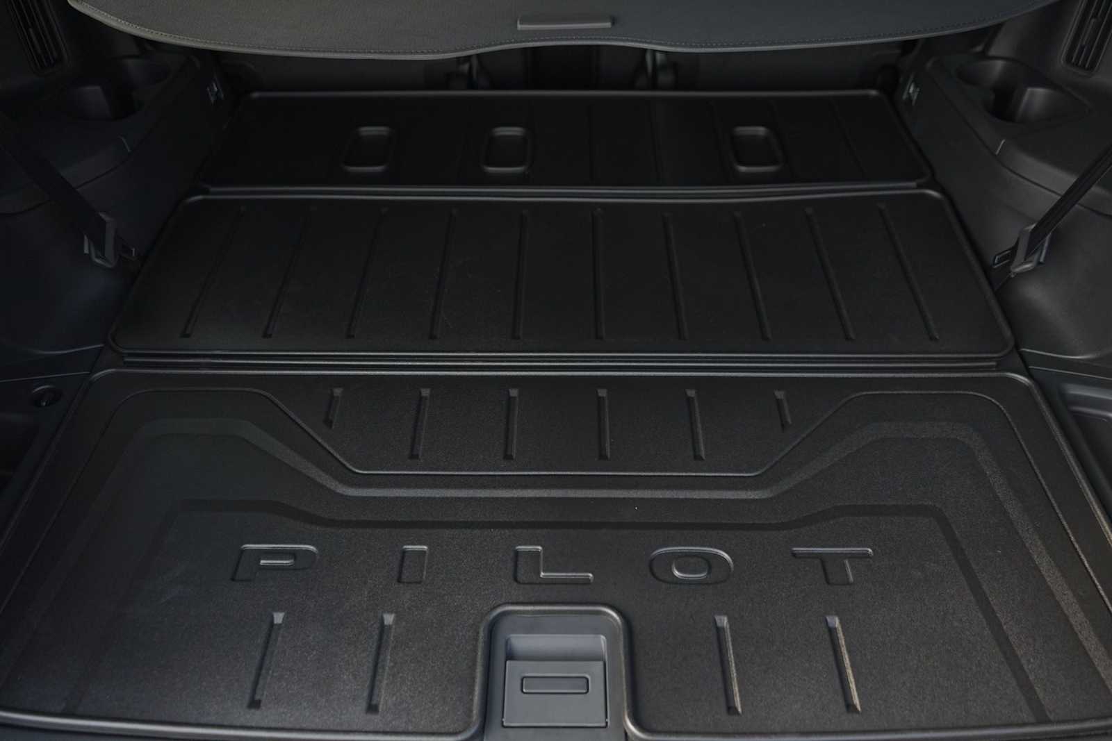 Thumbnail: 2026 Honda Pilot - 19