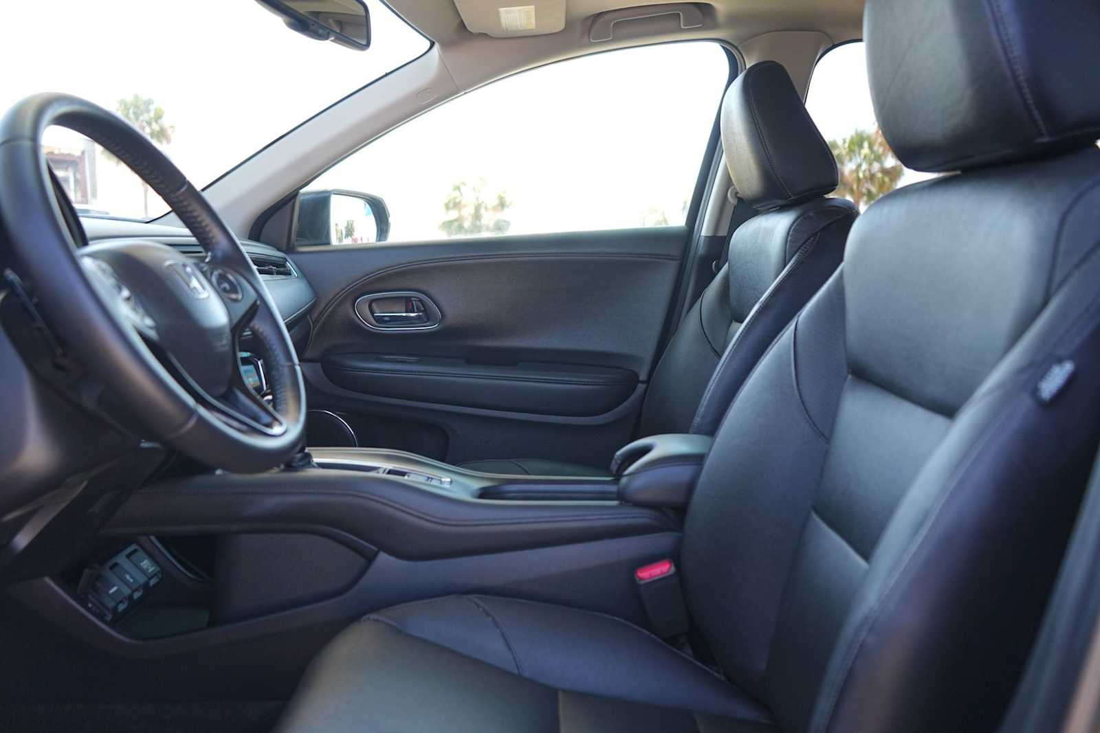 Thumbnail: 2017 Honda HR-V - 11