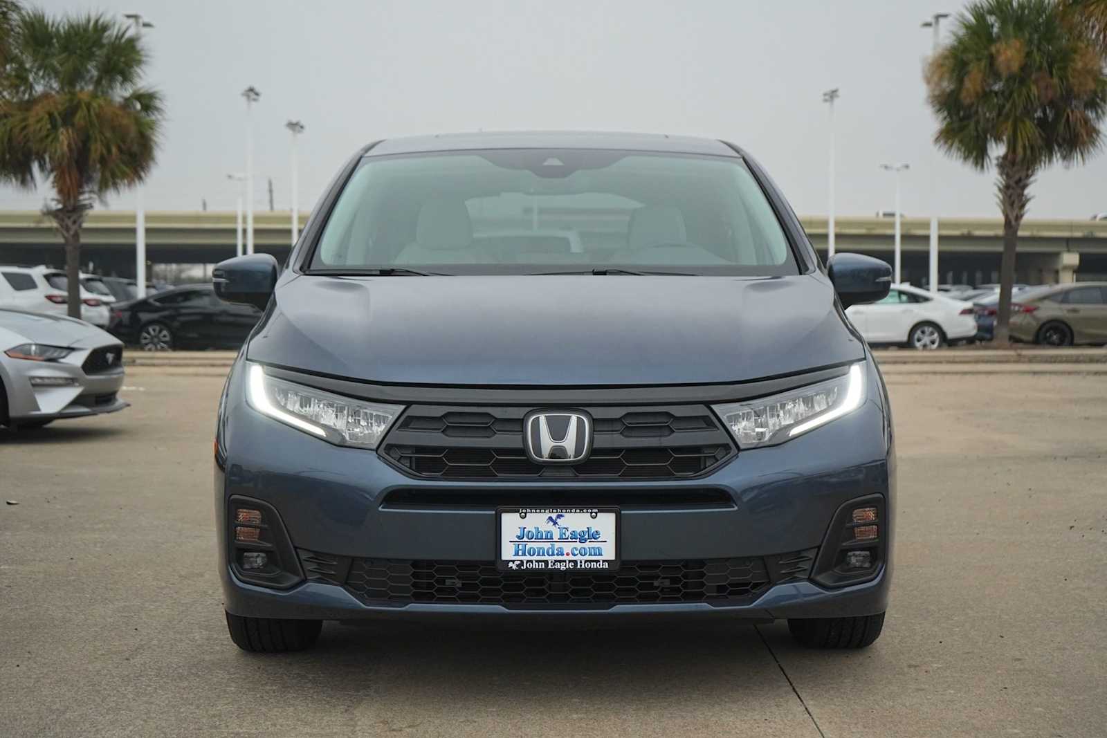 Thumbnail: 2026 Honda Odyssey - 6