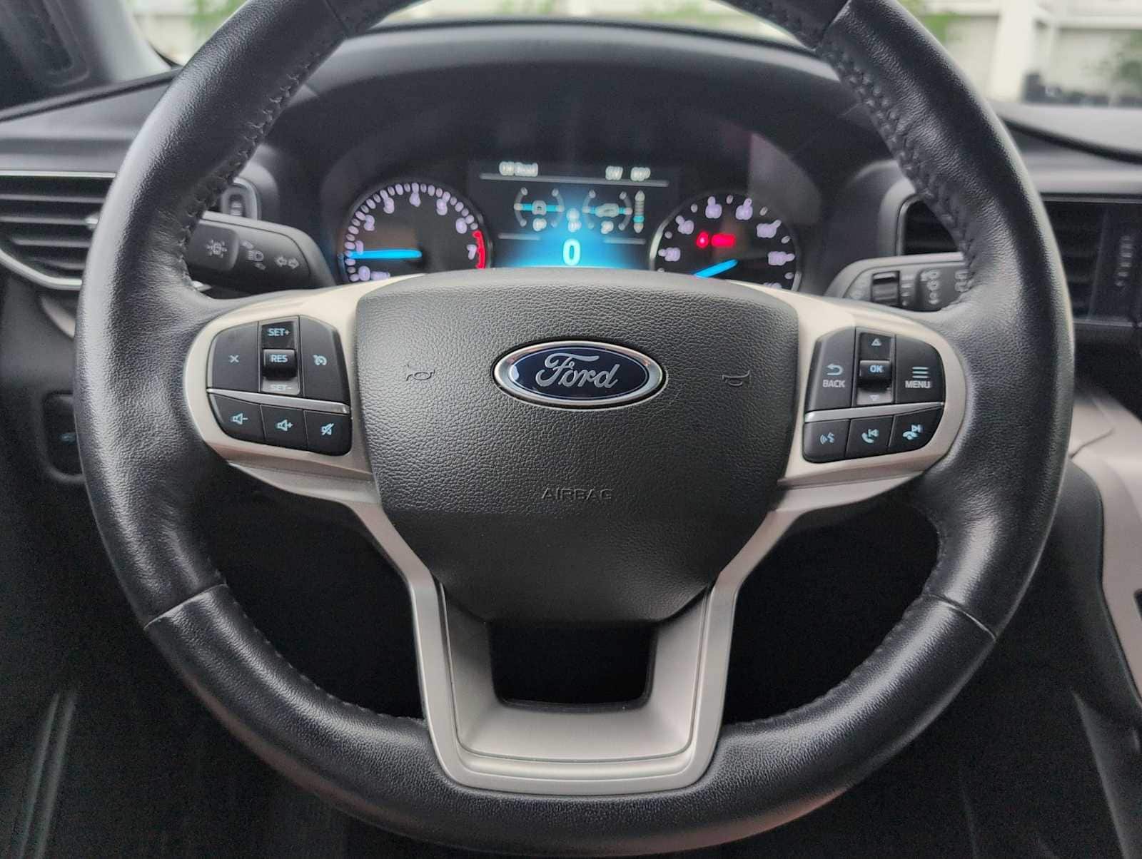 Thumbnail: 2023 Ford Explorer - 22