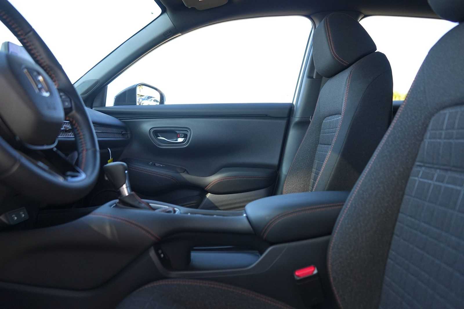 Thumbnail: 2026 Honda HR-V - 11