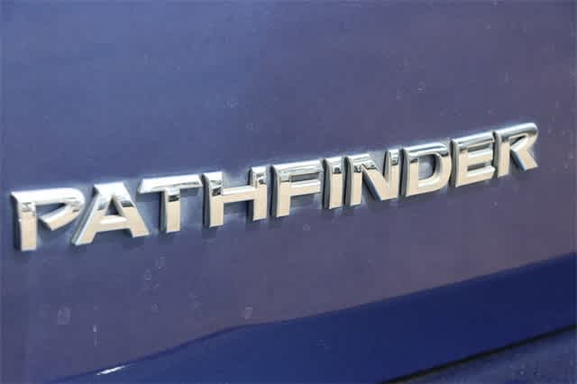 2018 Nissan Pathfinder SV 7