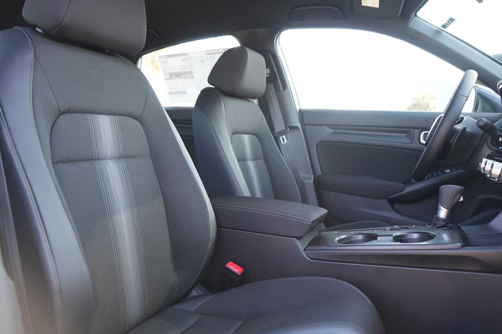 Thumbnail: 2026 Honda Civic - 14