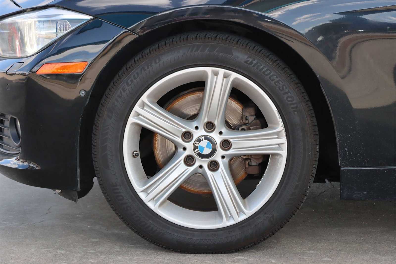 Thumbnail: 2013 BMW 3 Series - 8
