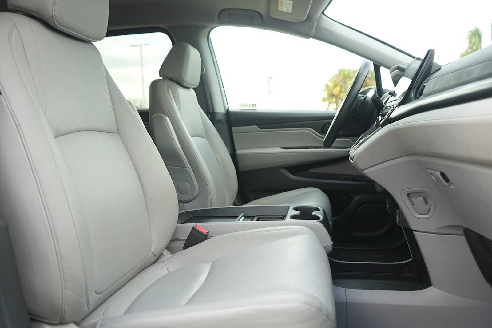 Thumbnail: 2024 Honda Odyssey - 15