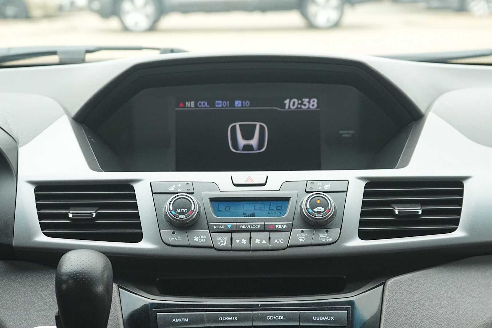 Thumbnail: 2013 Honda Odyssey - 19