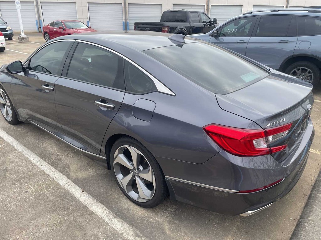 Used 2020 Honda Accord Touring 2.0T Sedan